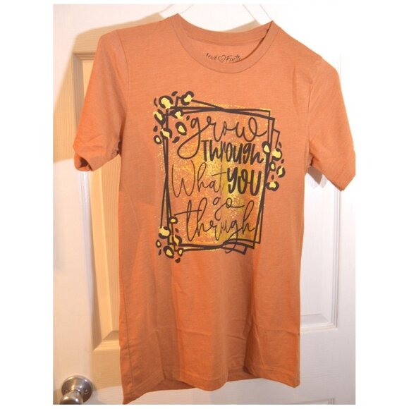 Love In Faith "Grow Through.." Women's Sz S Short Sleeve Pullover T-Shirt NWOT - Picture 1 of 4